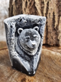 Мыло сувенирное шунгитовое "Медведь в скале"